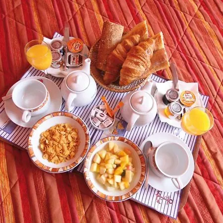 Logis Le Provencal Rest Les Mûriers