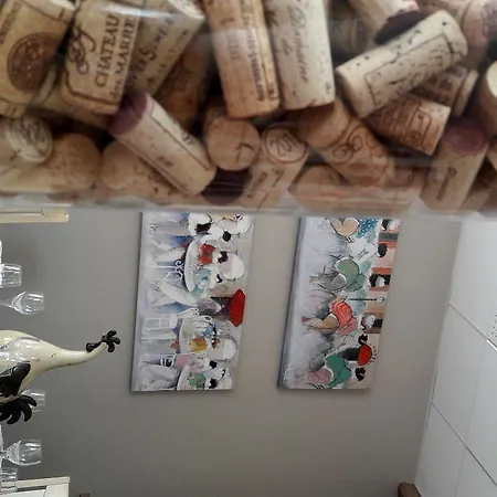 Hotel Logis Le Provencal 3*