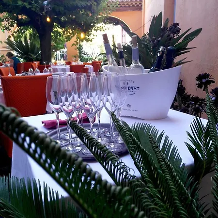 Hotel Logis Le Provencal Rest Les Muriers Les Issambres