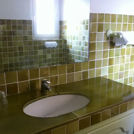 Logis Le Provencal Rest Les Muriers Les Issambres