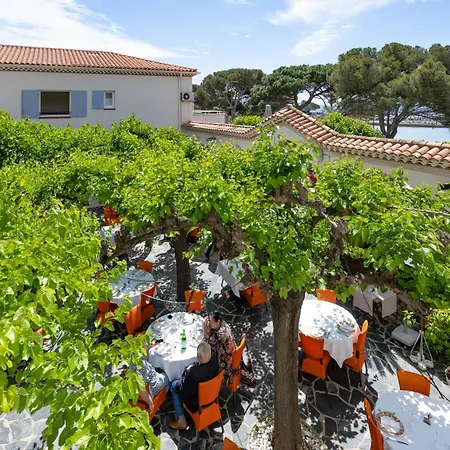 Logis Le Provencal Rest Les Muriers 酒店 3*