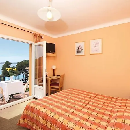 Hotel Logis Le Provencal Rest Les Muriers Les Issambres