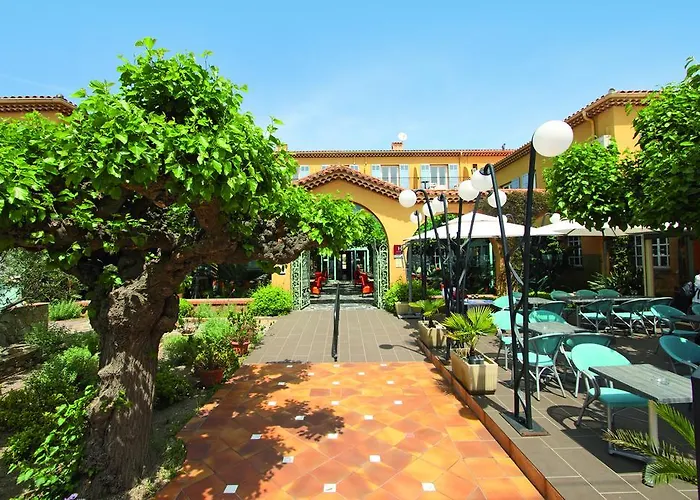 Le Provencal Logishotels Hotel