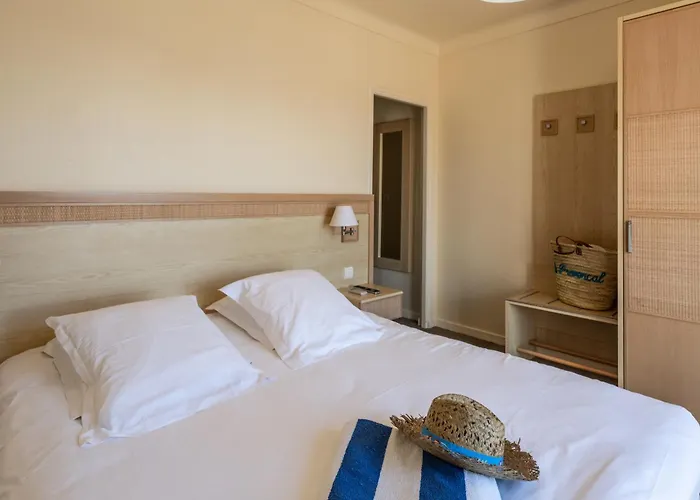 Le Provencal Logishotels 3* Les Issambres